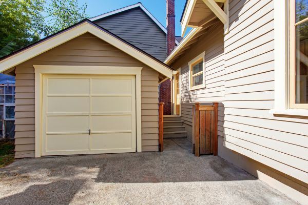 Cost of Garage Siding Replacement in Mason